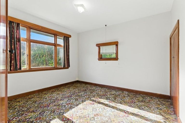 Photo of property in 102 Cressy Terrace, Corsair Bay, Lyttelton, 8082