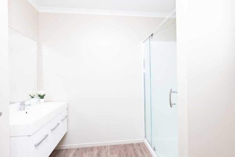 Photo of property in 108u5 Old Farm Road, Hamilton East, Hamilton, 3216