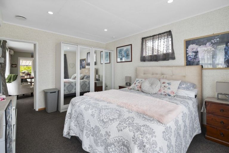Photo of property in 15 Seddon Street, Feilding, 4702