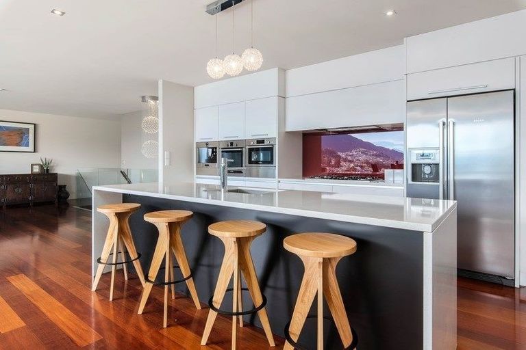 Photo of property in 45a Hallenstein Street, Queenstown, 9300