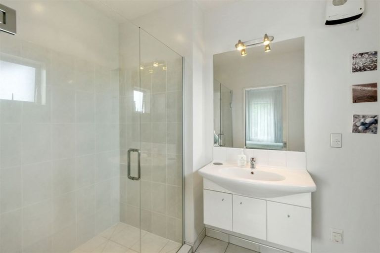 Photo of property in 1 Henley Green, Northwood, Christchurch, 8051