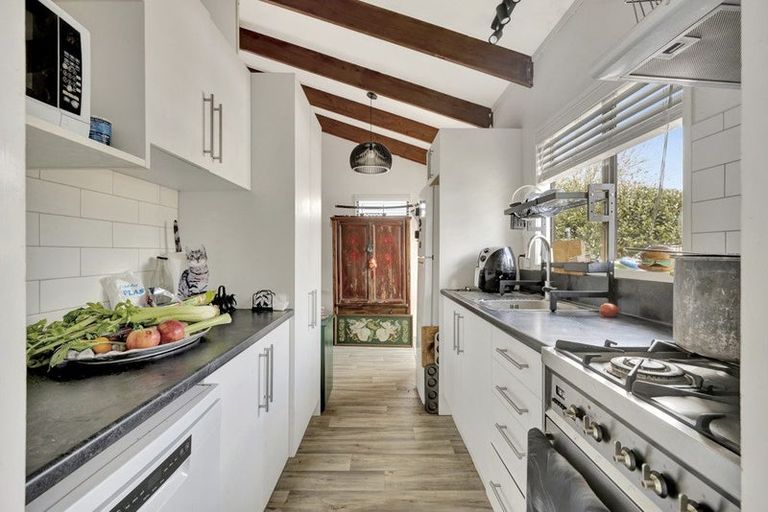 Photo of property in 39 Waterford Road, Fitzroy, Hamilton, 3206