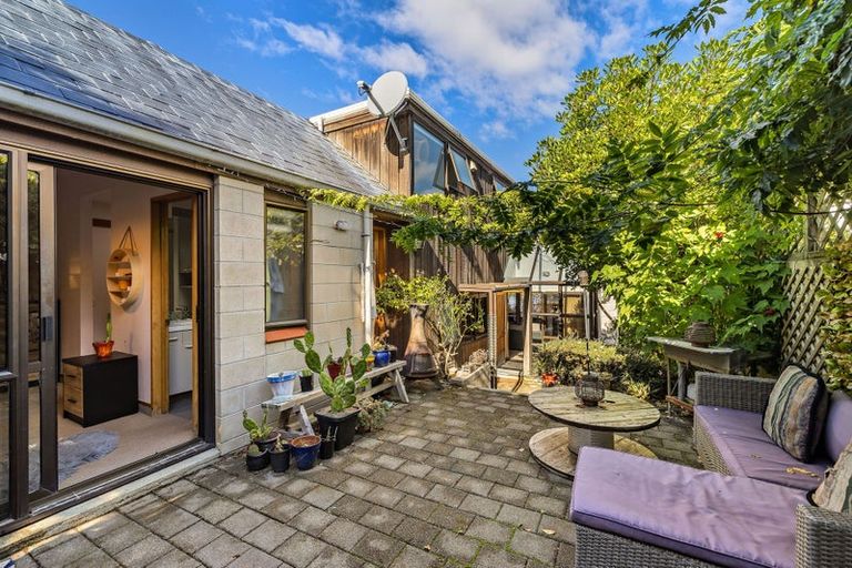 Photo of property in 14 Earnslaw Terrace, Queenstown, 9300