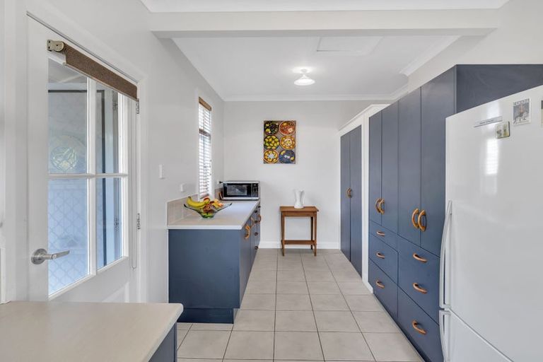 Photo of property in 13 Ross Street, Marton, 4710
