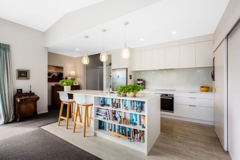 Photo of property in 52 Resolution Drive, Whitby, Porirua, 5024