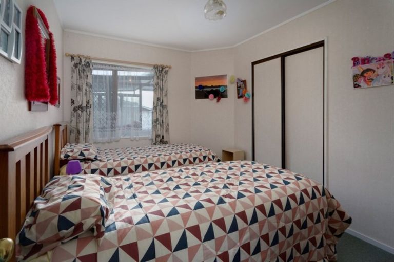 Photo of property in 9f2 Mules Street, Stoke, Nelson, 7011