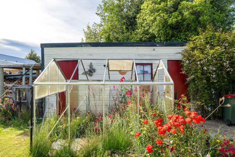 Photo of property in 38 Mill Road, Waimate, 7924