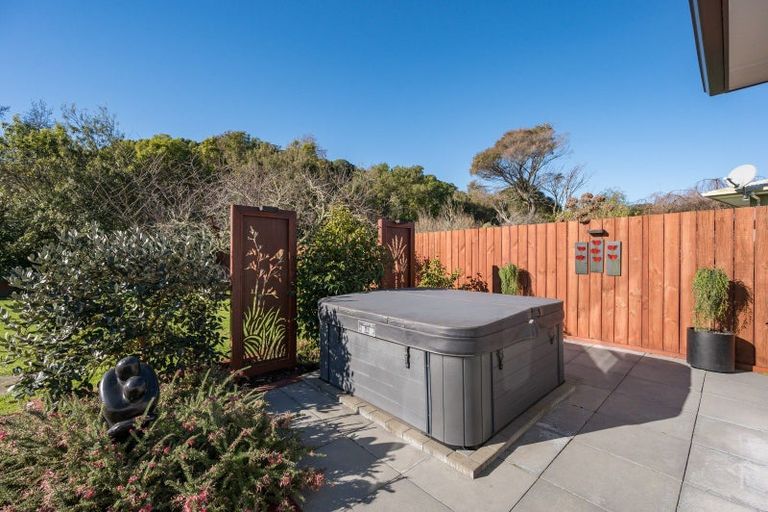 Photo of property in 34 Cawthron Crescent, Annesbrook, Nelson, 7011