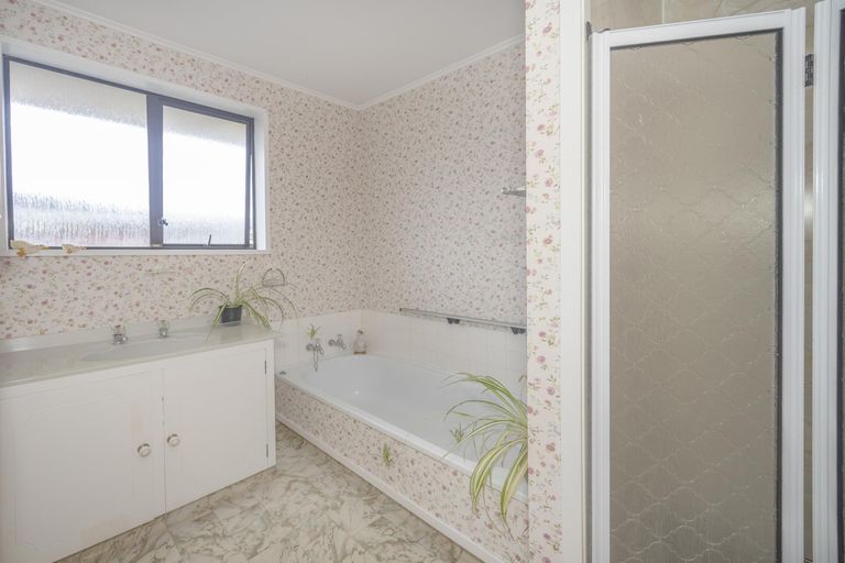 Photo of property in 6a Stuart Street, Holmes Hill, Oamaru, 9401
