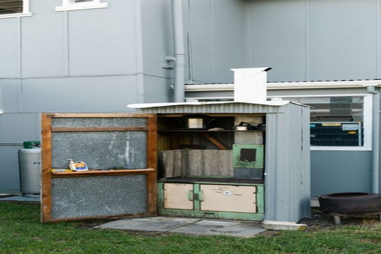 Photo of property in 292 Clifton Road, Te Awanga, 4102