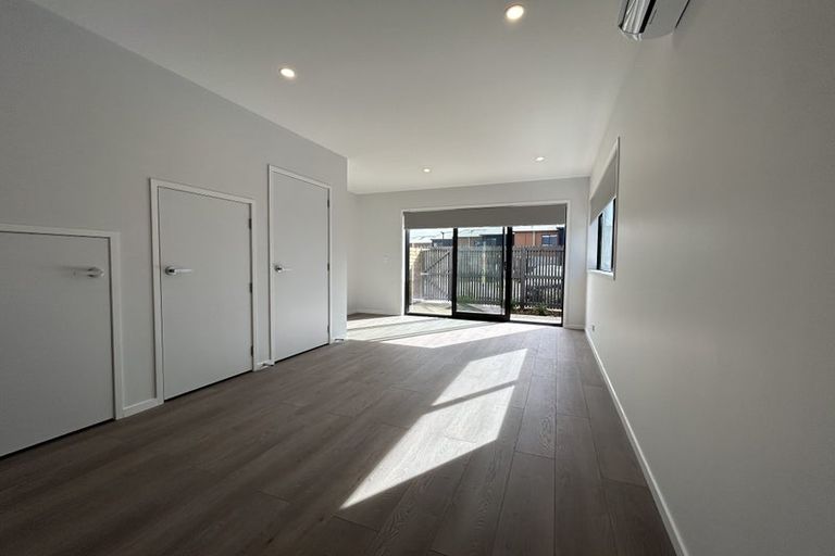 Photo of property in 57 Whati Lane, Henderson, Auckland, 0612