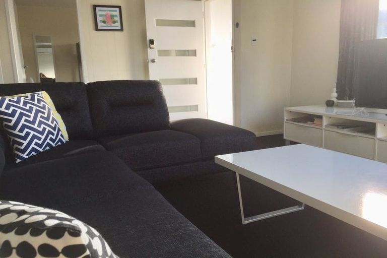 Photo of property in 9b Mallard Drive, Selwyn Heights, Rotorua, 3015