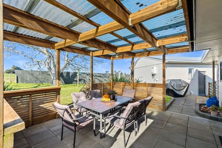 Photo of property in 18 Whenuariri Place, Maketu, 3189