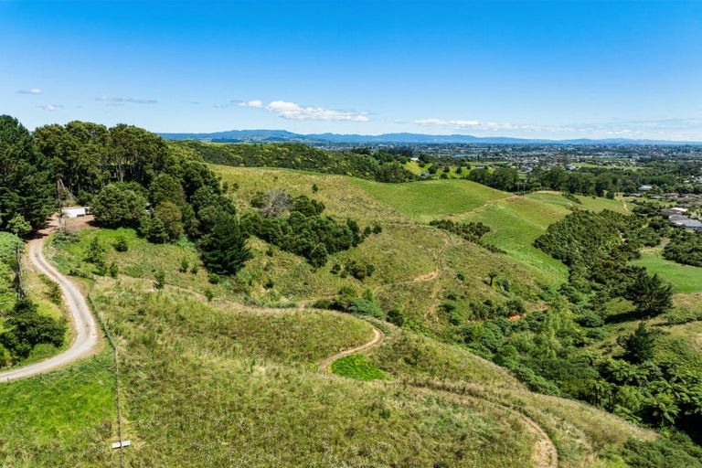 Photo of property in 359ra Kaitemako Road, Welcome Bay, Tauranga, 3175