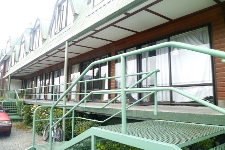 Photo of property in Goldridge Apartments, 7/43 Goldridge Way, Queenstown, 9300