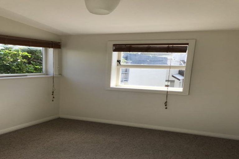 Photo of property in 134 Mitchell Street, Brooklyn, Wellington, 6021