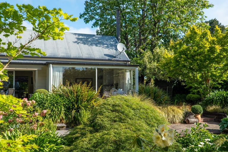 Photo of property in 166 Ilam Road, Ilam, Christchurch, 8041