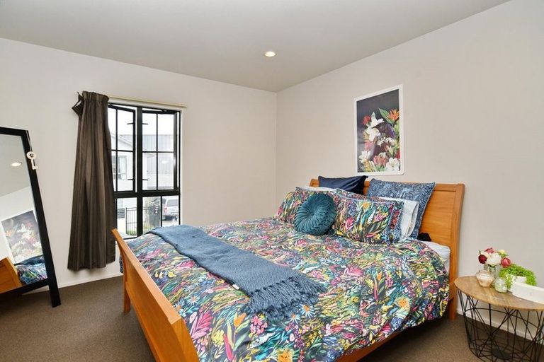 Photo of property in 7 Gracefield Avenue, Christchurch Central, Christchurch, 8013