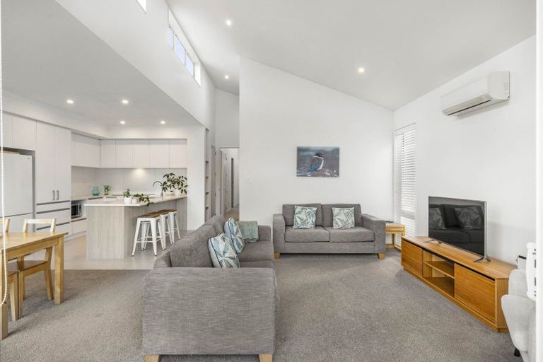 Photo of property in 18 Mapou Road, Hobsonville, Auckland, 0618