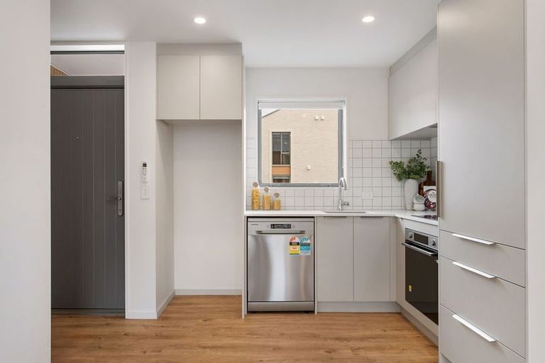 Photo of property in 11/176 England Street, Linwood, Christchurch, 8011