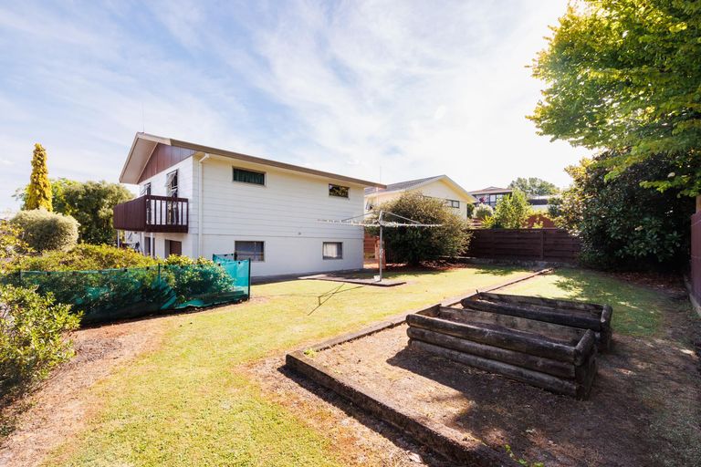 Photo of property in 3 Rangeview Place, Feilding, 4702