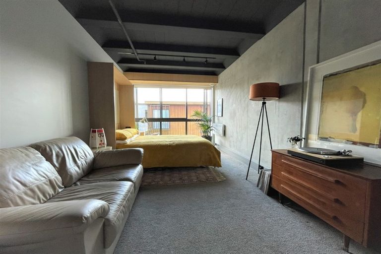 Photo of property in Vedado Apartments, 208/41u Hopper Street, Mount Cook, Wellington, 6011