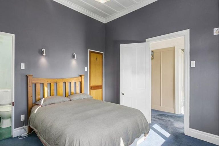 Photo of property in 768 Highgate, Maori Hill, Dunedin, 9010