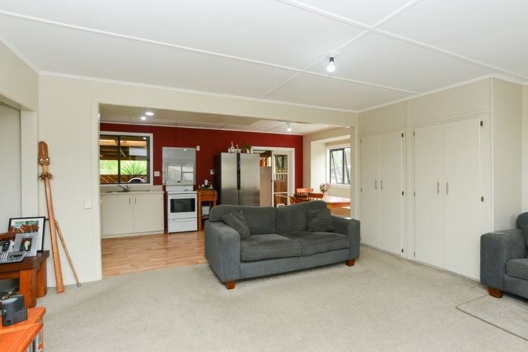Photo of property in 6 Watts Street, Waipawa, 4210