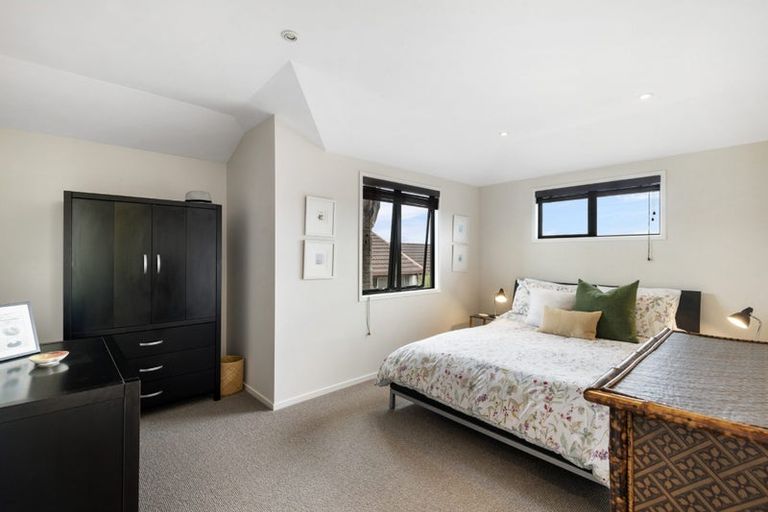 Photo of property in 23a Peter Terrace, Castor Bay, Auckland, 0620