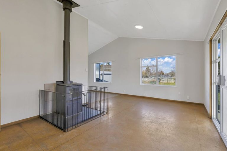 Photo of property in 28 Clarence Street, Waiau, 7332