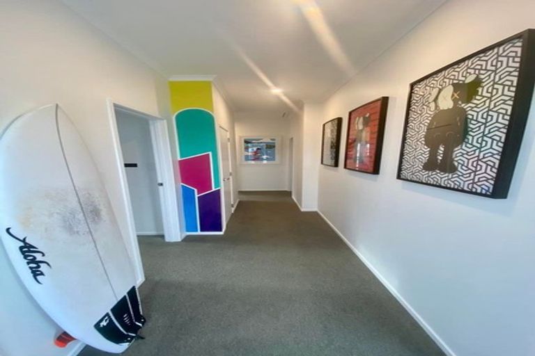 Photo of property in 2/42 Nugget Avenue, Hobsonville, Auckland, 0616