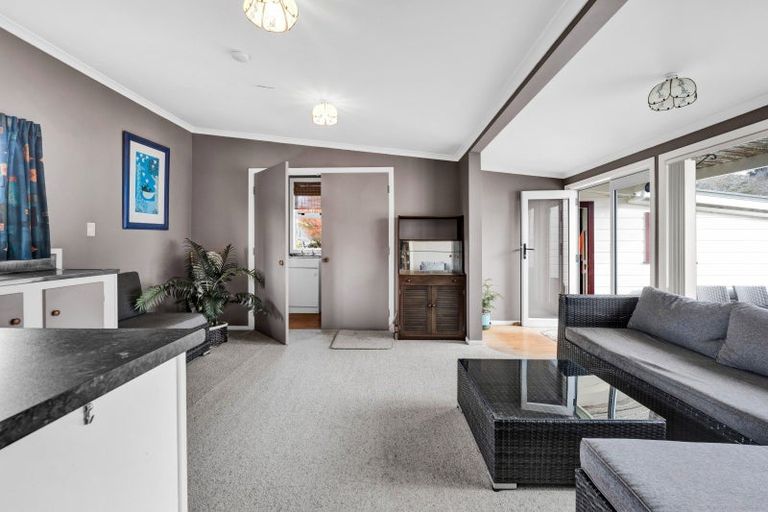 Photo of property in 101 Portia Street, Stratford, 4332