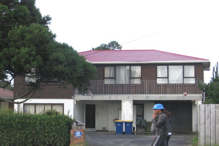 Photo of property in 135 Rathgar Road, Henderson, Auckland, 0610