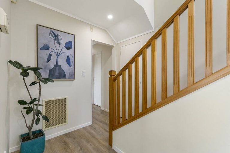 Photo of property in 83f1 Townsend Road, Miramar, Wellington, 6022