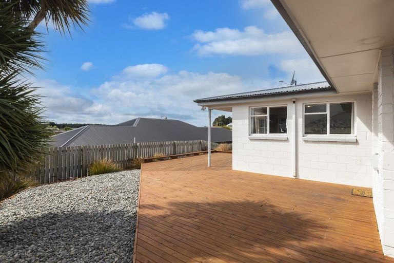 Photo of property in 8 Minorca Lane, Burwood, Christchurch, 8083