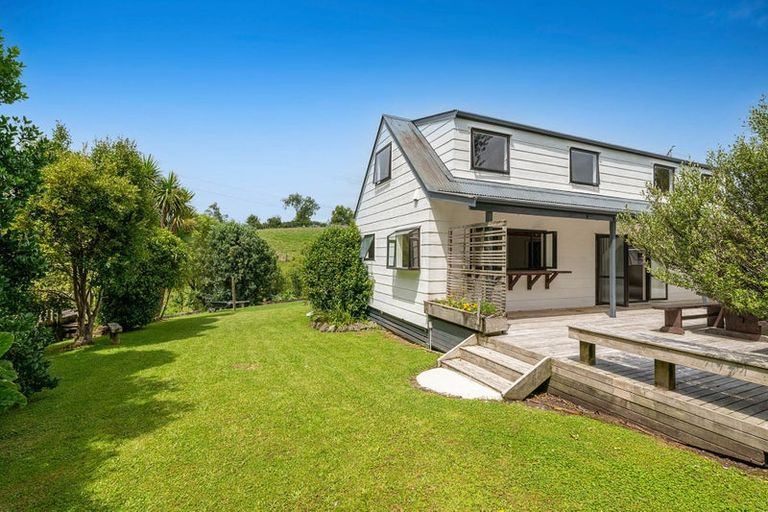 Photo of property in 49 Moses Road, Kaukapakapa, 0873