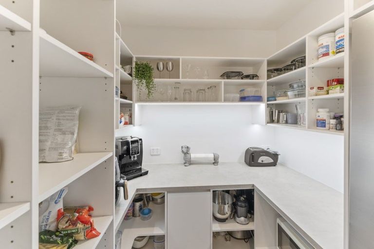 Photo of property in 17 Huntaway Close, Stoke, Nelson, 7011