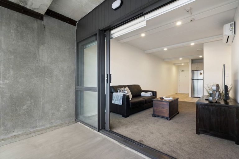 Photo of property in 11 East Street, Papakura, 2110