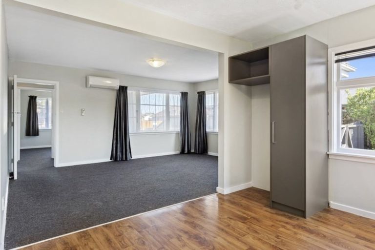 Photo of property in 33 Jocelyn Street, Casebrook, Christchurch, 8051