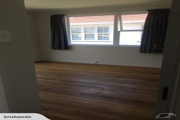 Photo of property in 10 Lingfield Street, Glenfield, Auckland, 0629