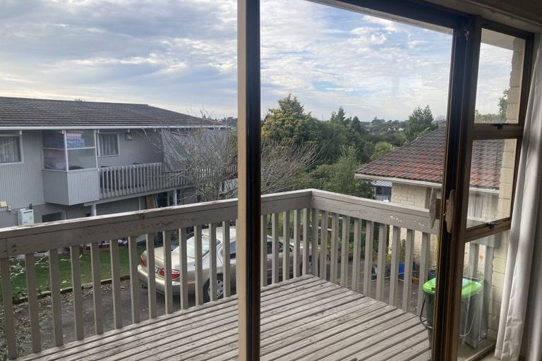 Photo of property in 83 Daffodil Street, Titirangi, Auckland, 0604