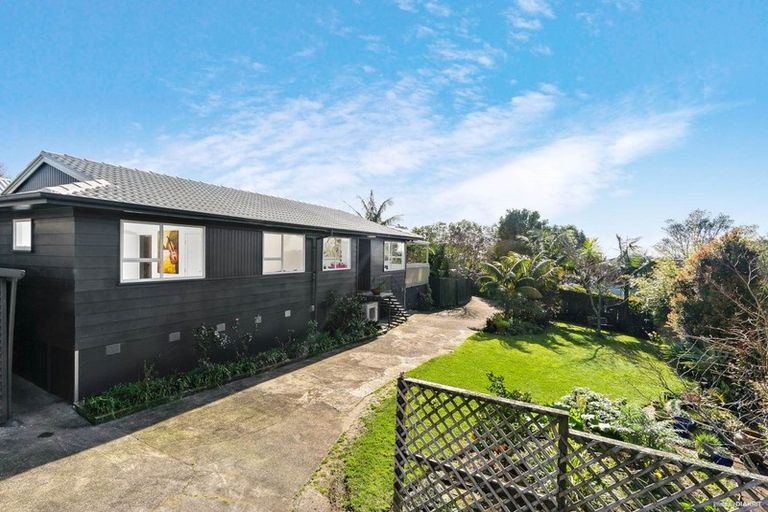Photo of property in 42a Forest Hill Road, Henderson, Auckland, 0612
