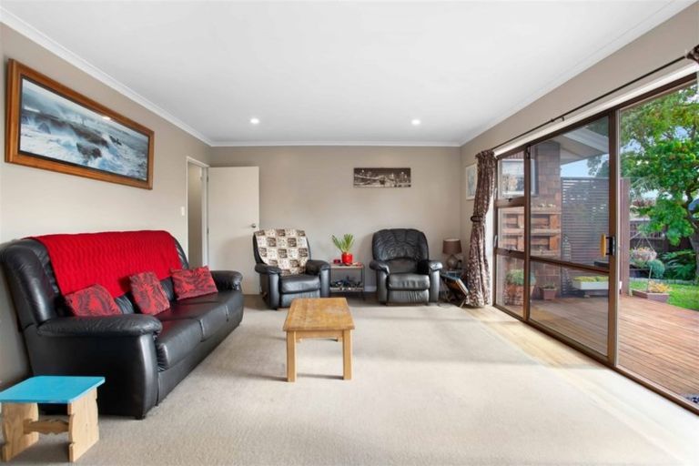 Photo of property in 3 Murray Place, Kaiapoi, 7630