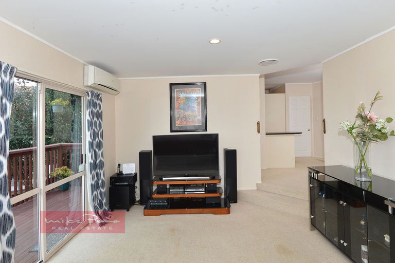 Photo of property in 6 Howards Way, Te Kamo, Whangarei, 0112