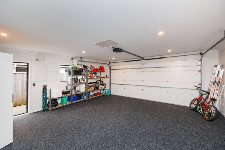 Photo of property in 13 Oxnam Place, Foxton Beach, Foxton, 4815