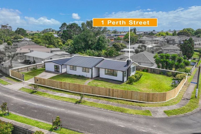 Photo of property in 1 Perth Street, Otara, Auckland, 2023