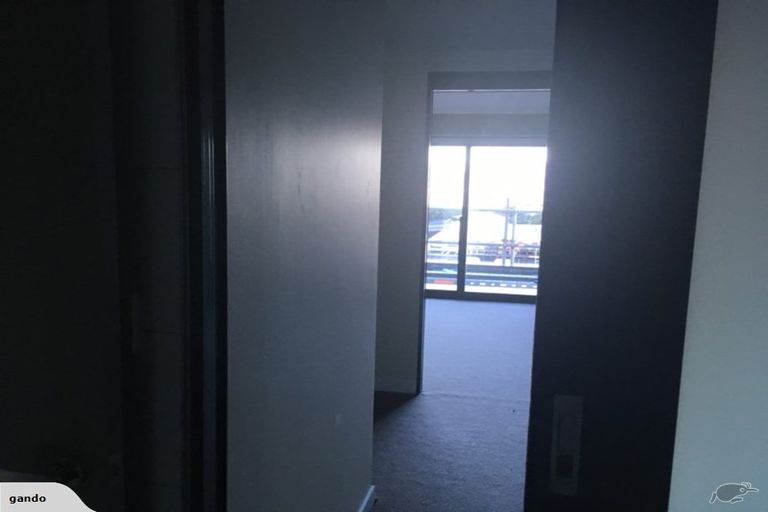 Photo of property in Frame Apartments, 401/111u Molesworth Street, Thorndon, Wellington, 6011