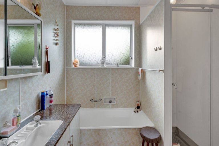 Photo of property in 38 Standish Street, Inglewood, 4330