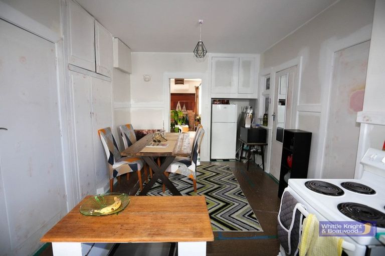 Photo of property in 399 Gloucester Street, Taradale, Napier, 4112