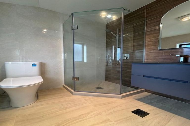 Photo of property in 73b Arimu Road, Papakura, 2110